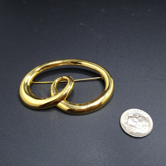 Vintage Monet Modernist Brooch, Gold Plated, 1980s, 2 1/4 Inches - Picture 6 of 10